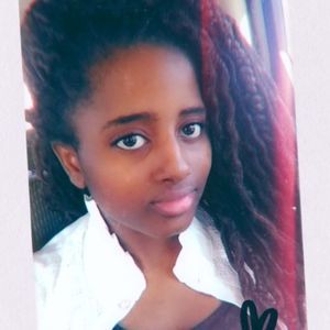 Meet your Posher, Isabelle